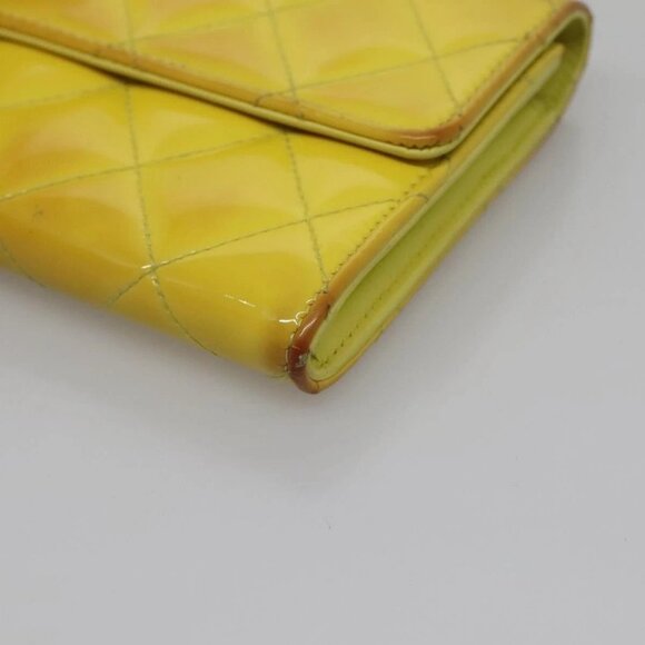 CHANEL Matelasse COCO Mark Long Wallet Patent leather Yellow CC Auth 142043 - Picture 6 of 16